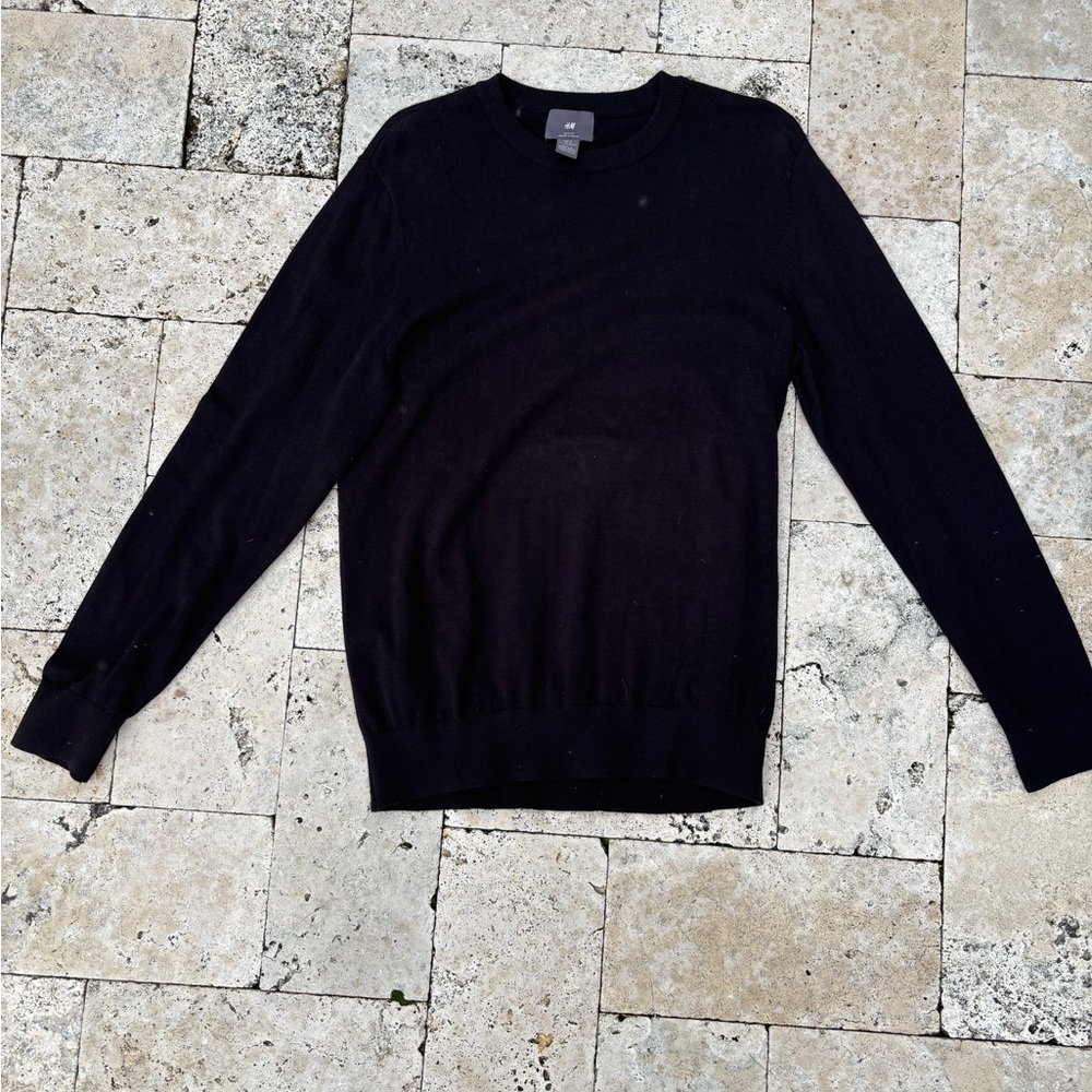 H&M Black Men’s Slim Fit Sweater